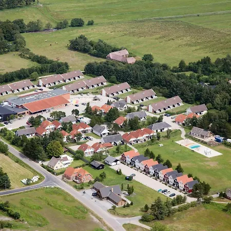 Holiday home Xcvii *