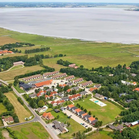 Holiday home Xcvii
